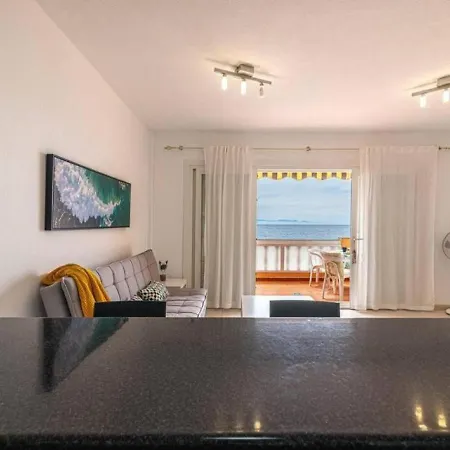 In Candelaria With Stunning Sea Views דירה